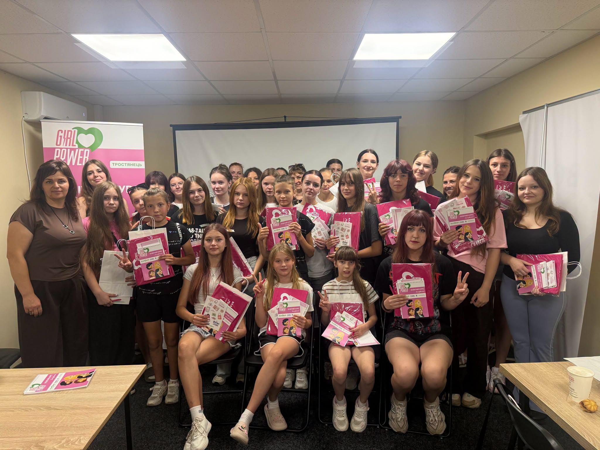 У Тростянецькій громаді стартував проєкт «Girl Power»!