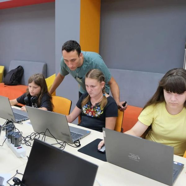 Підтримка Літньої школи демократичної освіти в рамках роботи Центру неформальної освіти "Тростянець"